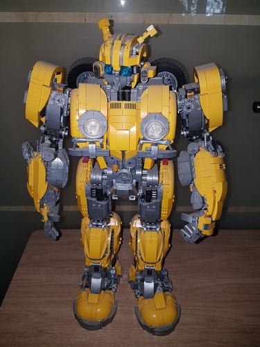 Mould king bumblebee - mould,