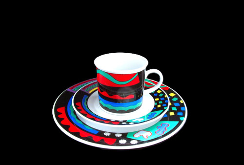PORZELLAN-SAMMELTASSE-TASSE-GE
