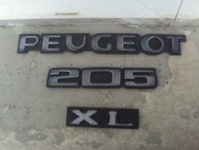 Embleme Peugeot 205 XL