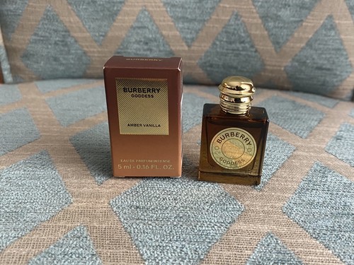 Burberry goddess amber - burberry,