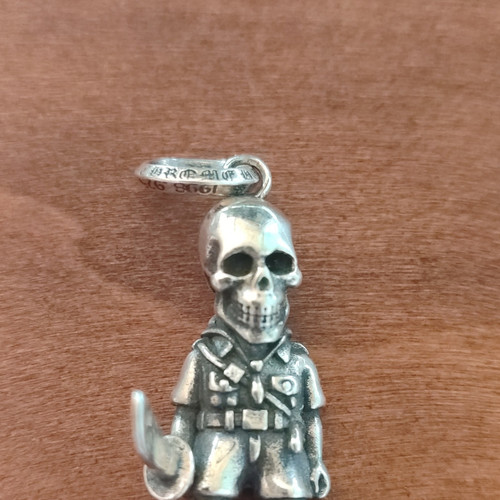 Chrome hearts piraten charm - chrome,