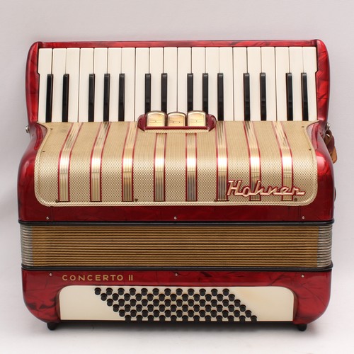 Hohner concerto bass 2 - 72,