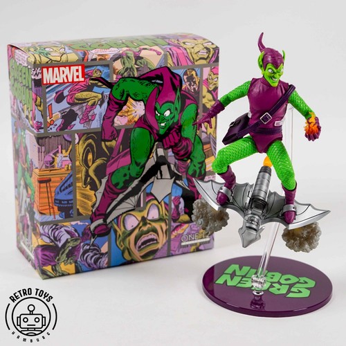 Green goblin mezco one - goblin,
