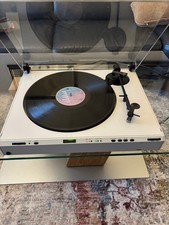 Braun P4 Atelier  Grau