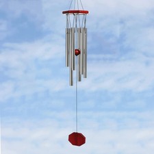 Handgefertigtes achteckiges Windspiel – Musikdekoration aus Holz und Aluminium