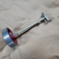 Mamod Roadster Schwungrad mit Achse