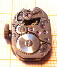 Älteres Handaufzug Werk Crown ETA 2355 etc.. defekt Unruhe OK XX 10