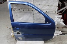 TÜR Vorne Rechts (4/5 Türer / Bastler ) VW Polo 60 6 N/6 KV Farbe Blau-me LR5V