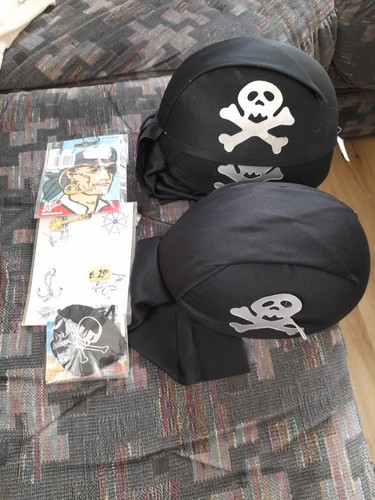 Piratenhaube mit totenkopf - mit,