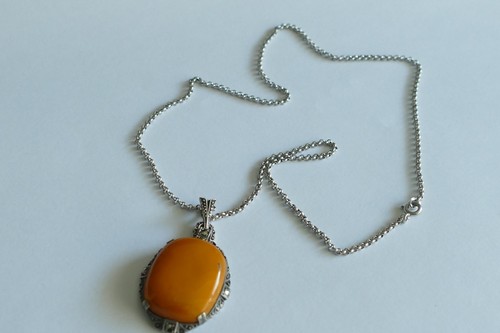 Anhänger mit kette - anhänger,