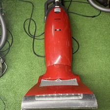 Miele Salsa S7280 Red Upright