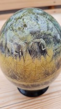 Buntes bemaltes Straußenei "Afrikanische Tiere"auf Holzständer