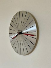 Bang & Olufsen BEOTIME Wanduhr