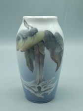 Royal Copenhagen Vase mit Blume Nr. 2687 Porzellan 12,5 cm hoch 2. Wahl