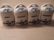 Keramik Gewürzdosen vier