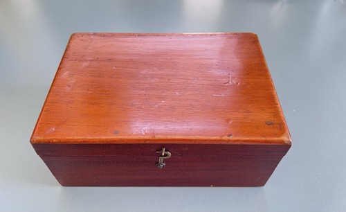 Altes holzkästchen uhrenbox - altes,