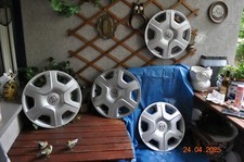 4 x Orig Toyota Yaris 2001- 2005 14 Zoll Radkappen 42602-0D090