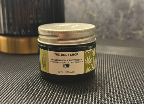 The body shop rescuing - the,