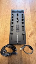 Native Instruments Traktor Z1 MK2 DJ Controller incl Traktor 4 PRO Software