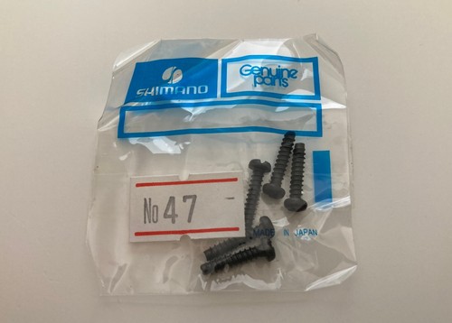 Side cover screw 47 - 5x,