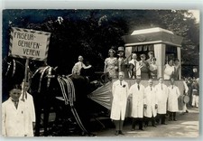 13619141 - 9200 Freiberg Festzug Festwagen Friseur Gehilfen Verein Ort lt.