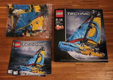 LEGO TECHNIC: Rennyacht