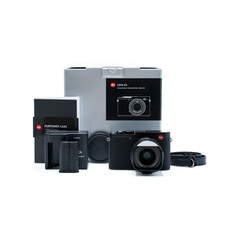 Leica Q3 - Leica Store