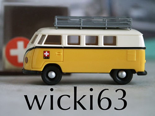Brekina kombi mit - a,