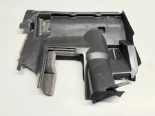 Verkleidung links unten