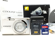 Nikon COOLPIX S3000 Silber