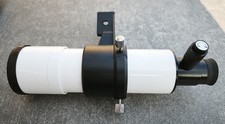 Meade 8x50 Sucher mit Beleuchtungseinheit und Halterung