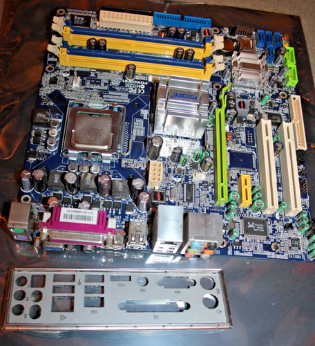 Foxconn 945g7md 8ks2h - foxconn, 945g7md-8ks2h