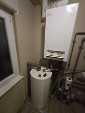 Gas Brennwert Therme Buderus  + KESSEL  Speicher