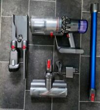 Dyson V11 Absolute Blau! Akku-Handstaubsauger! Turbo Motorbodendüse! 