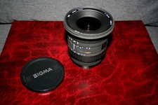 Sigma Super-Weitwinkel Zoom-Objektiv 17-35/2,8-4 z.B für Canon 5D, 6D Vollformat