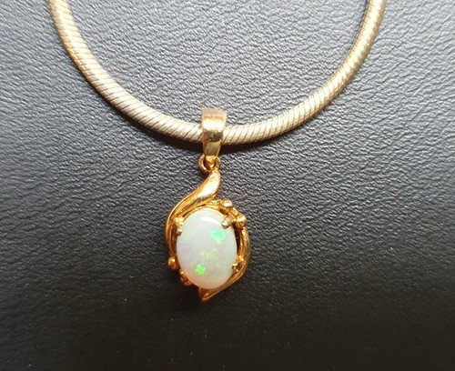 Karat gelbgoldanhänger mit - 12,