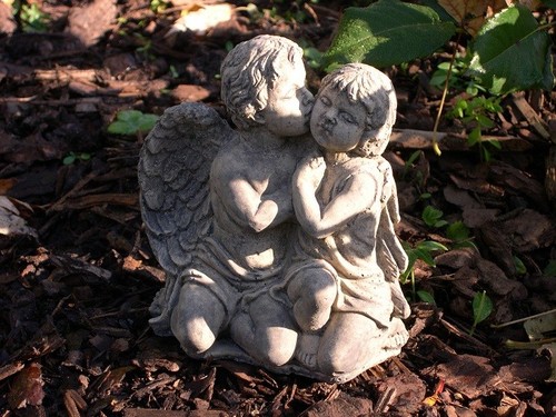 Engel küsst ein - , mädchen