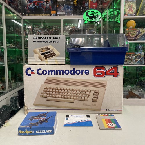 Commodore c64 datasete - commodore,
