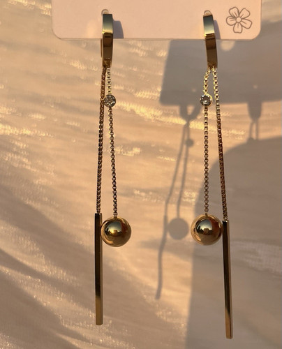Goldfarbene lange ohrringe mit - ohrringe,