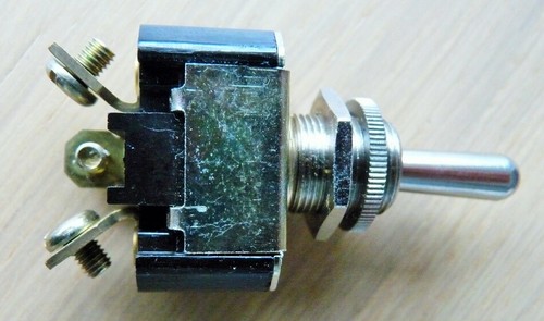 Umschalter 0 1 - 0,