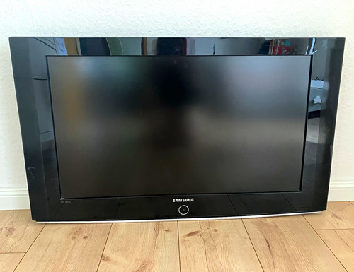 Samsung le32s81b lcd tv - le32s81b,