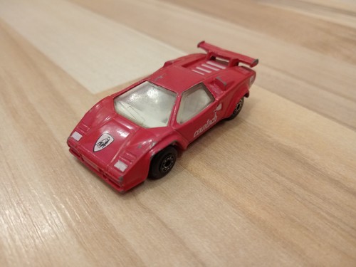 Matchbox lamborghini countach - matchbox,