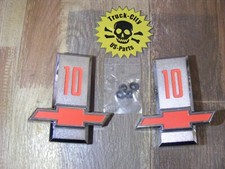 2 Stück Chevrolet C10 Pickup