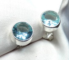 facettierter Blautopas Ohrstecker 925 Silber ca. 8 mm Durchmesser Aqua Blau neu