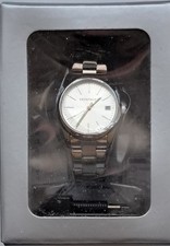 Armbanduhr mit Edelstahlband