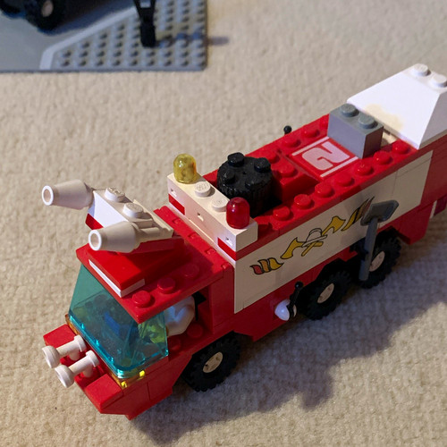 Lego feuerwehrauto light and - lego,
