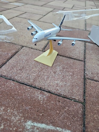 Airbus a380 400 - airbus,