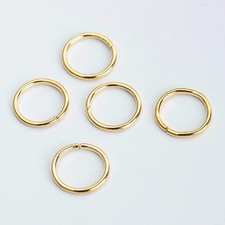 Modische Haarspangen mit