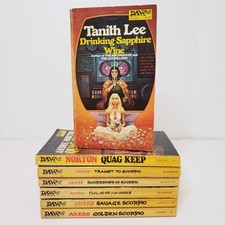 Lot Of 7 DAW Vtg Sci-Fi PB