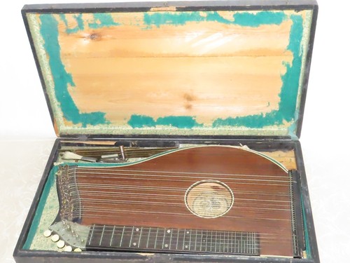 Antike musikinstrument zither - antike,